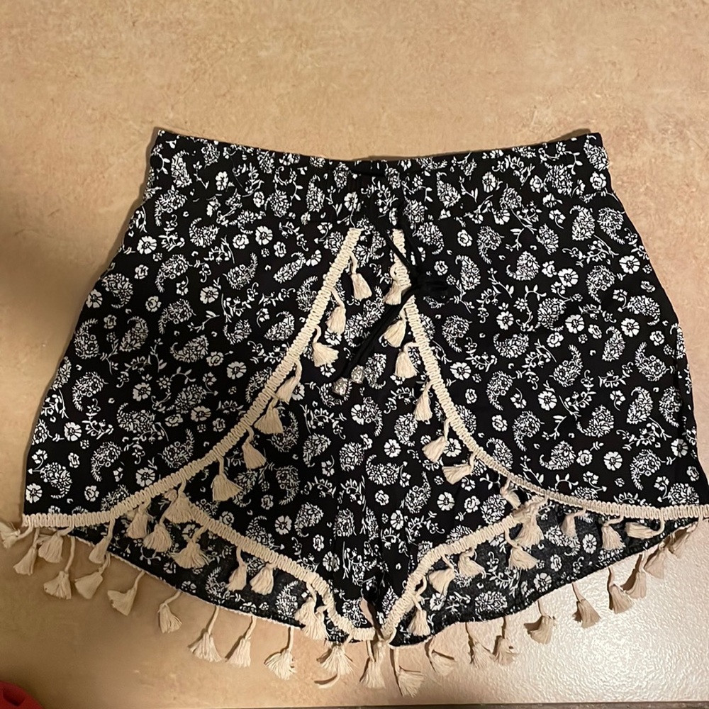 Black Indero Shorts